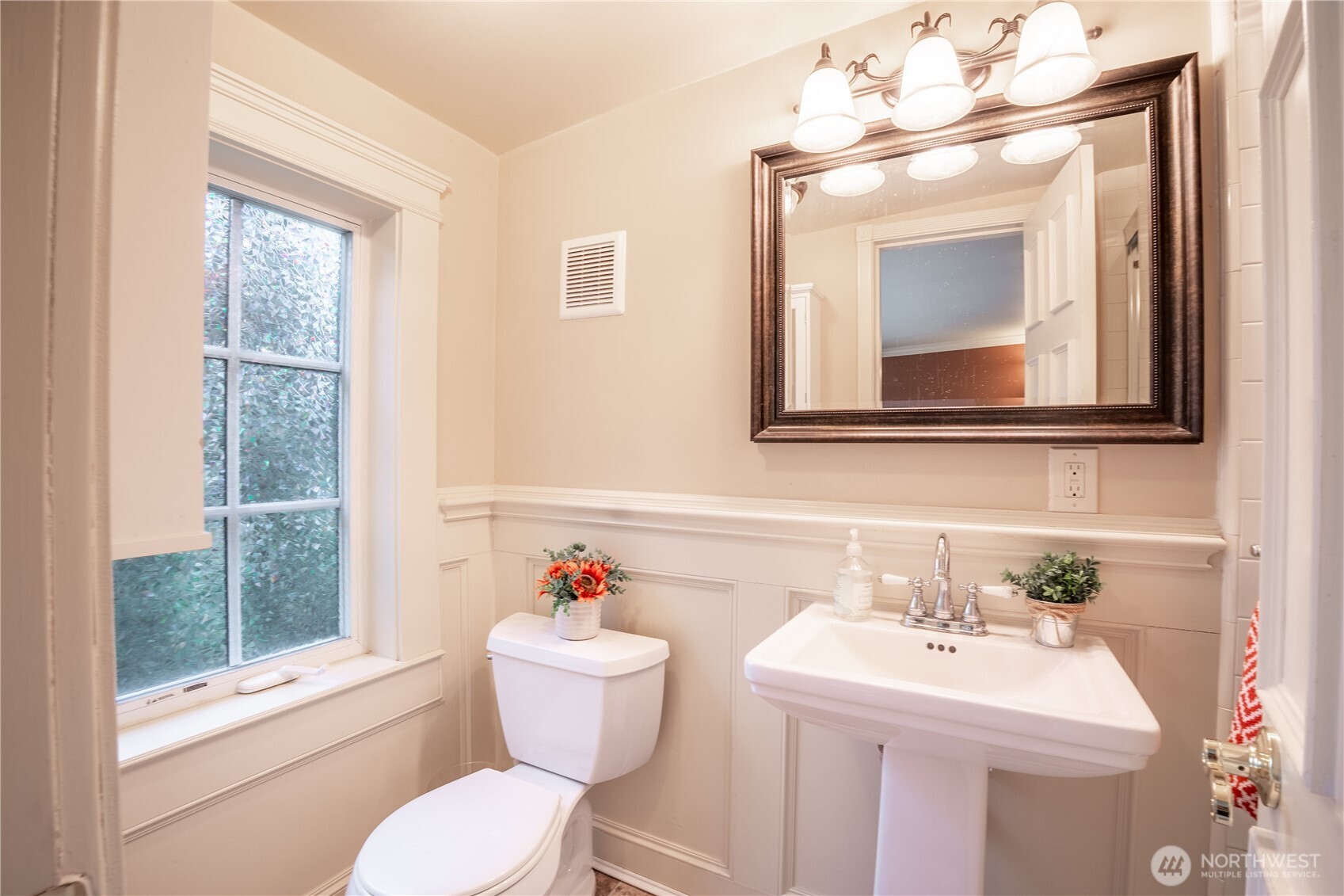 10007 Lake Steilacoom Drive SW