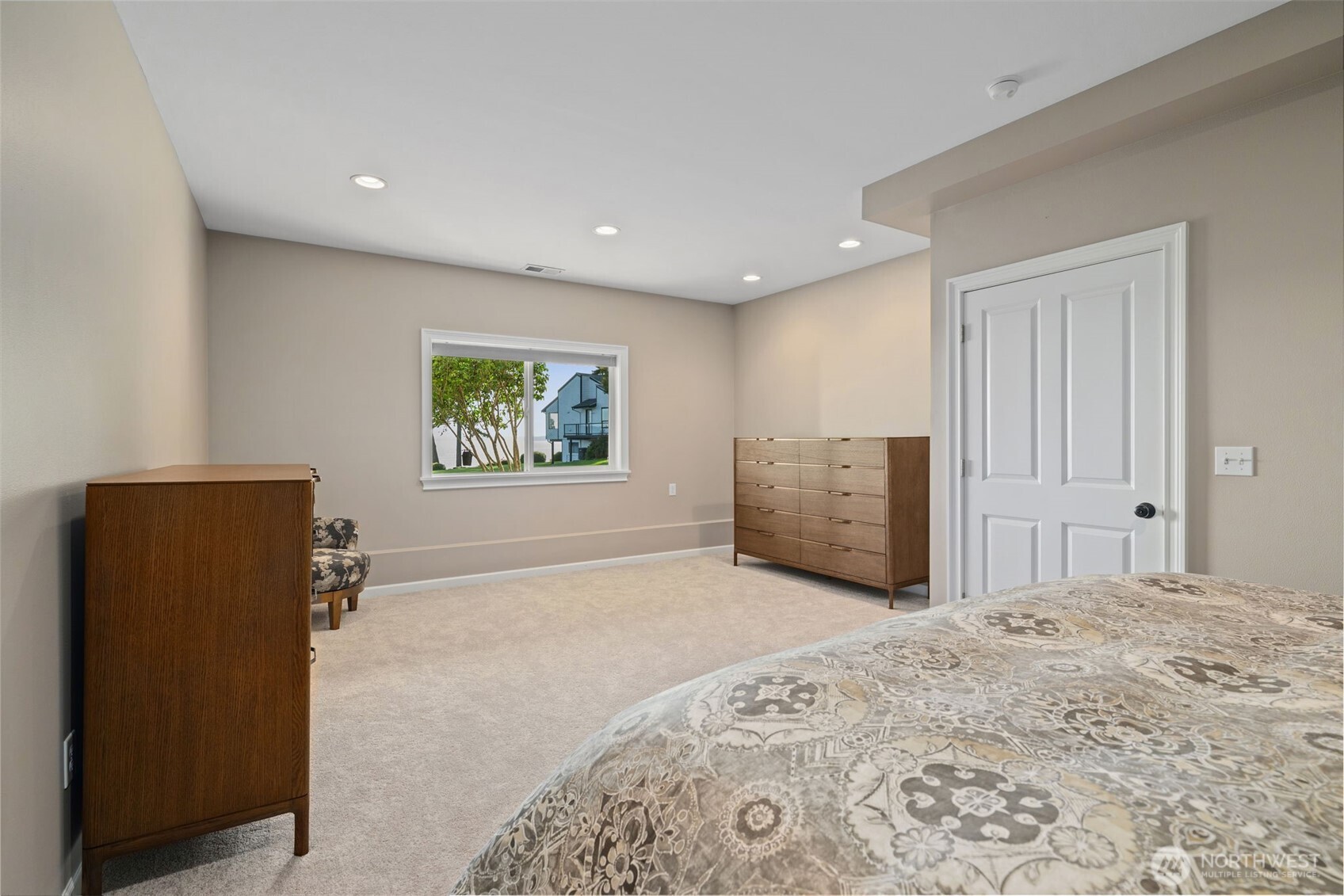 10506 122nd Street NW
