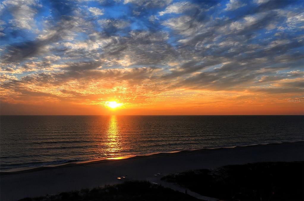 20 WHISPERING SANDS DRIVE Unit: 1102