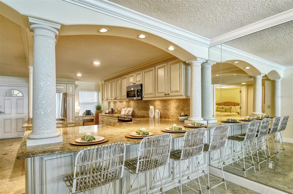20 WHISPERING SANDS DRIVE Unit: 1102