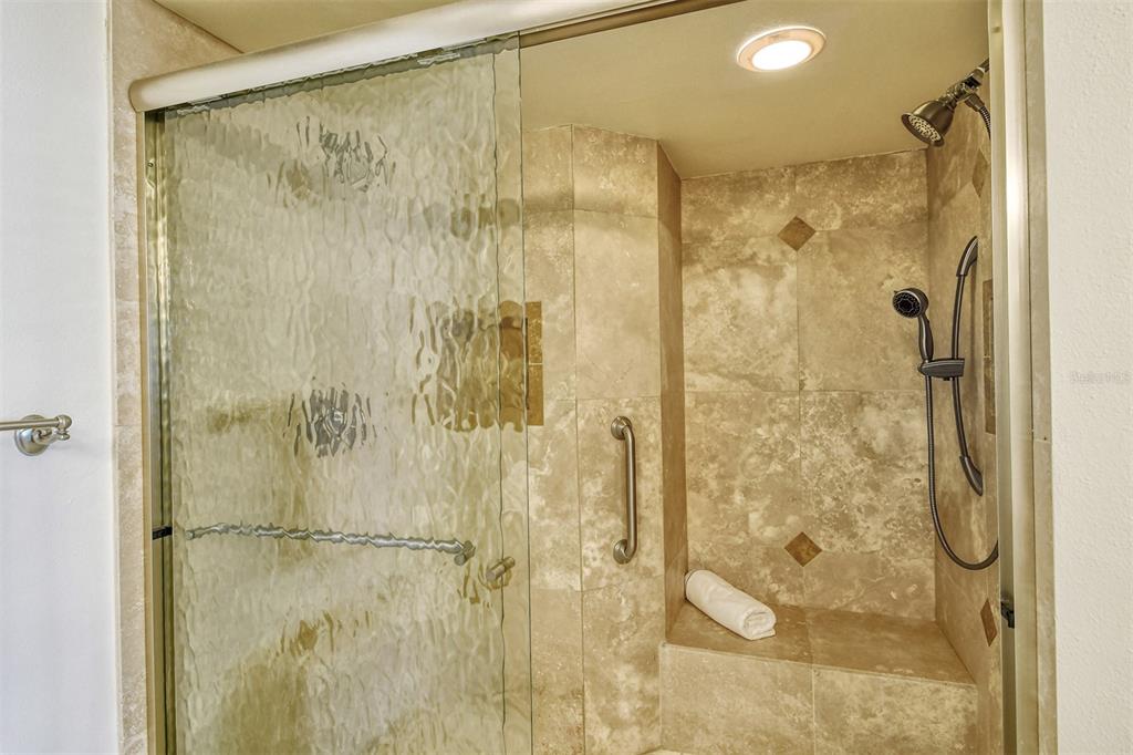 20 WHISPERING SANDS DRIVE Unit: 1102