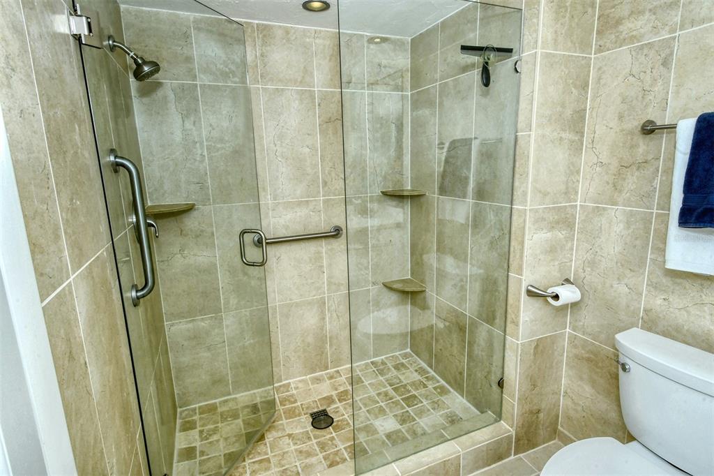 1701 GULF OF MEXICO DRIVE Unit: 404