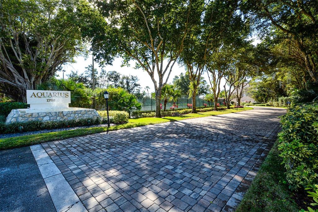 1701 GULF OF MEXICO DRIVE Unit: 404