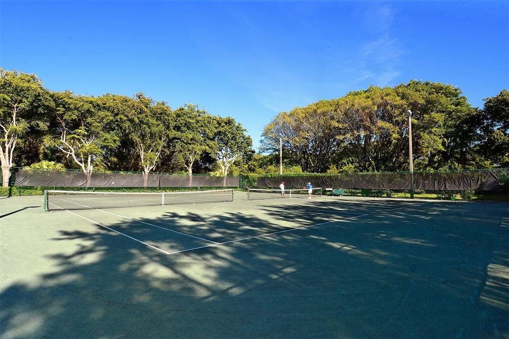 1701 GULF OF MEXICO DRIVE Unit: 404