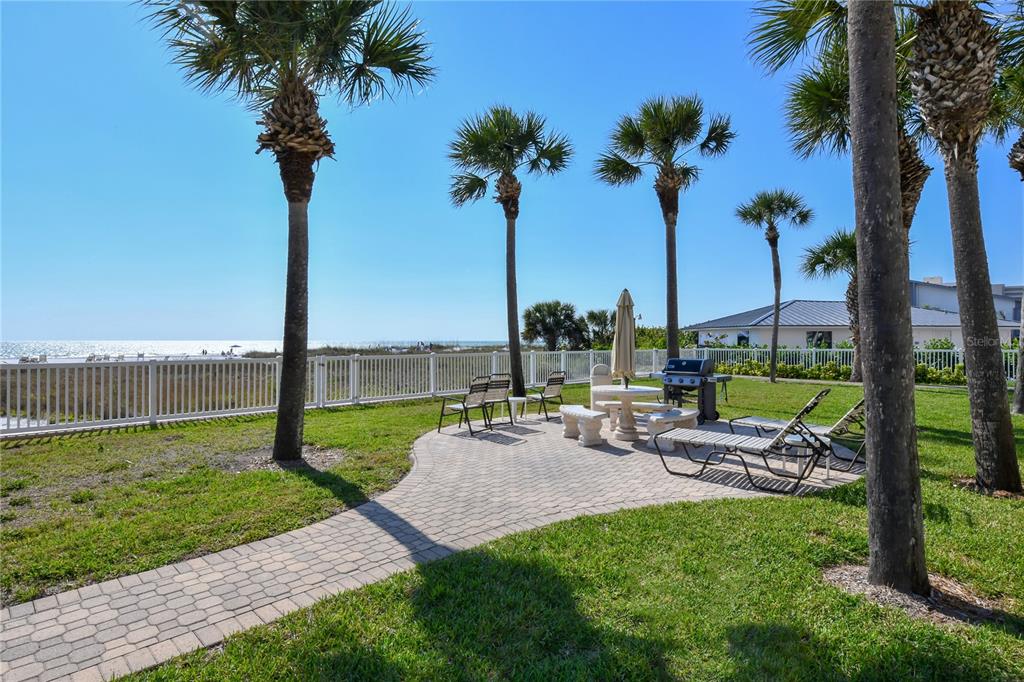 6140 MIDNIGHT PASS ROAD Unit: 208