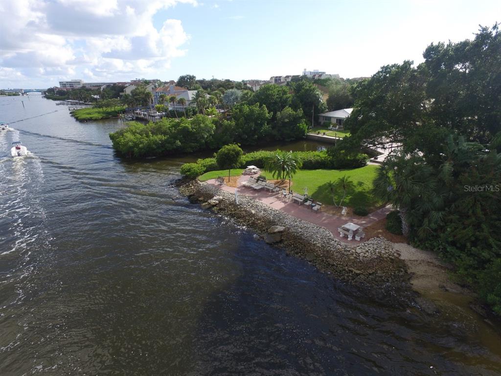 6140 MIDNIGHT PASS ROAD Unit: 208