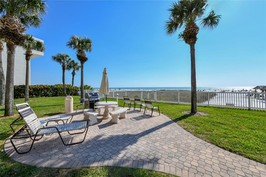 6140 MIDNIGHT PASS ROAD Unit: 208