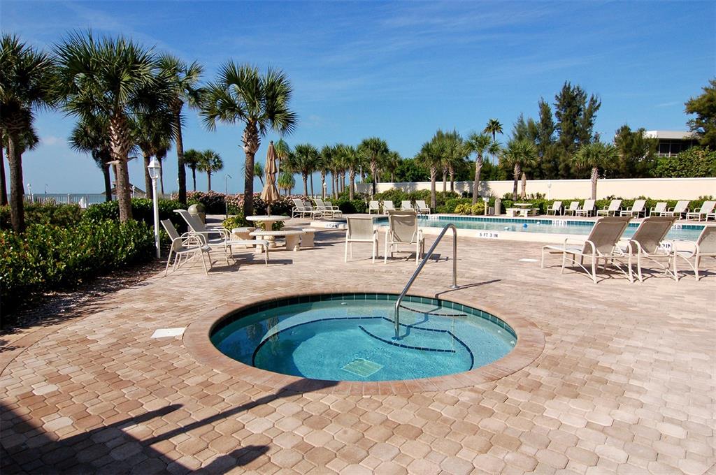 6140 MIDNIGHT PASS ROAD Unit: 208