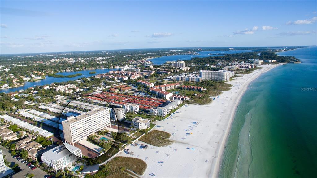 6140 MIDNIGHT PASS ROAD Unit: 208