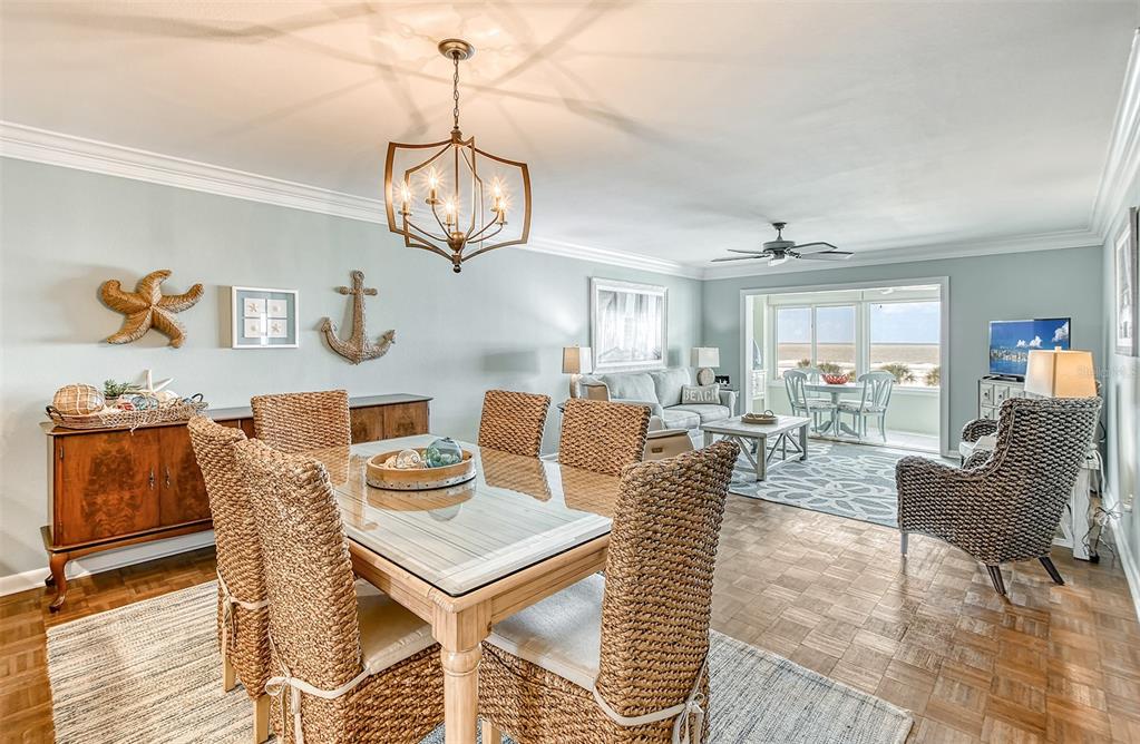 6140 MIDNIGHT PASS ROAD Unit: 208