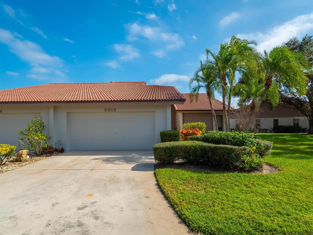 3812 WILSHIRE CIRCLE W Unit: 12