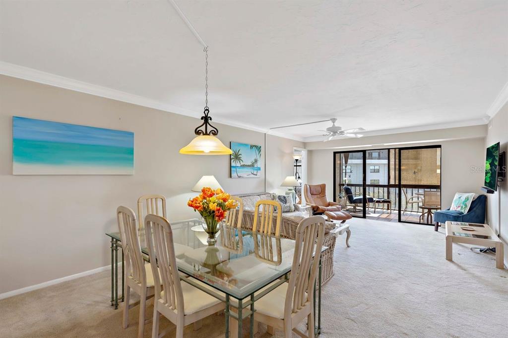 5855 MIDNIGHT PASS ROAD Unit: 528