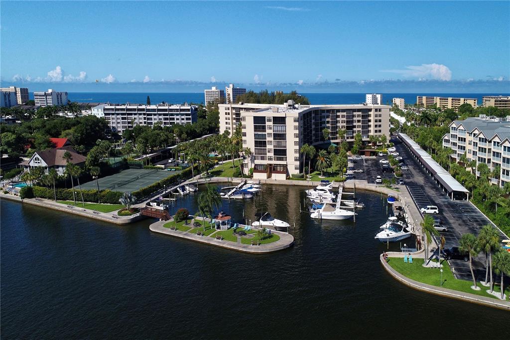 5855 MIDNIGHT PASS ROAD Unit: 528