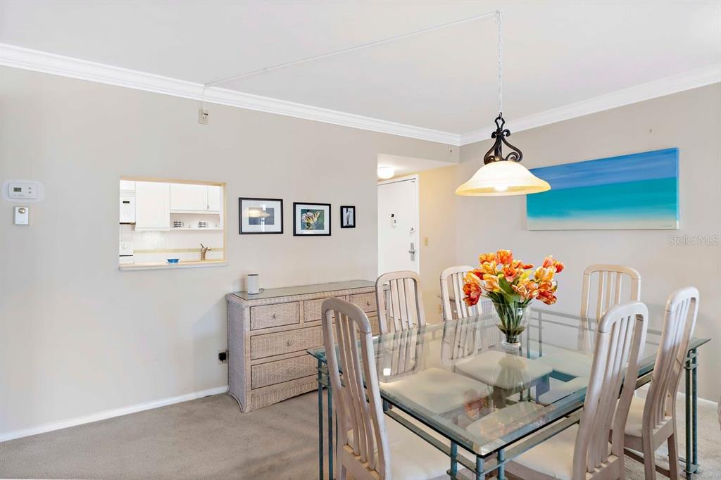 5855 MIDNIGHT PASS ROAD Unit: 528