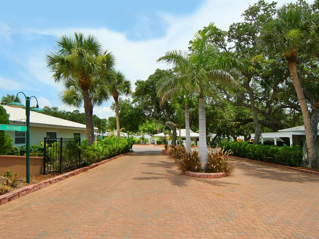 1333 MOONMIST DRIVE Unit: T-8