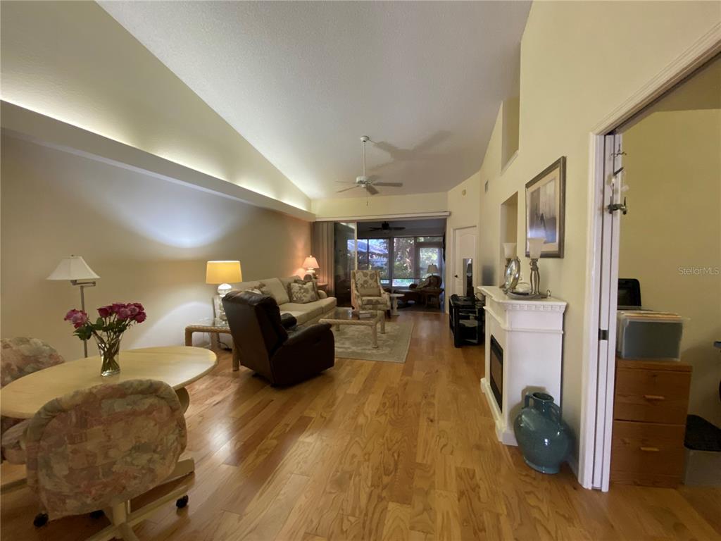 4241 MARSEILLES AVENUE Unit: 3228