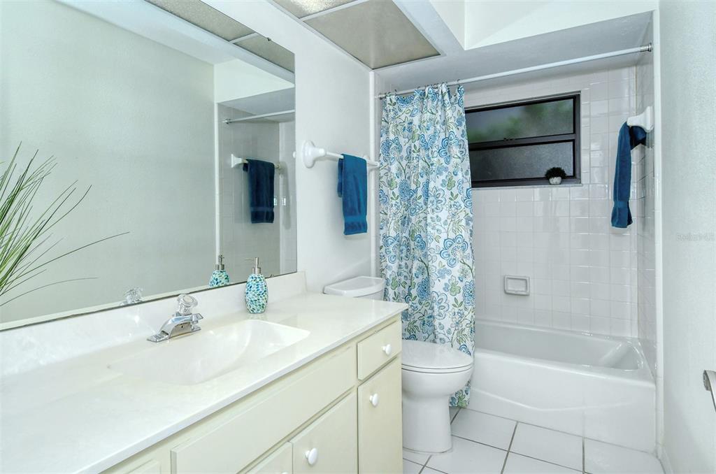4146 WOODVIEW DRIVE