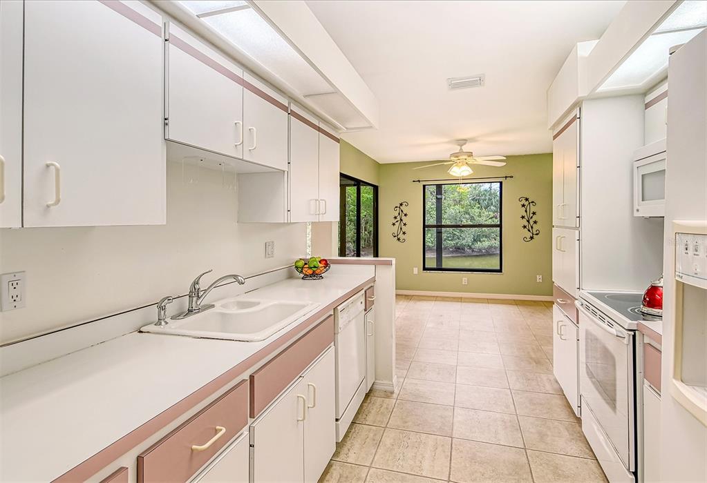 4146 WOODVIEW DRIVE