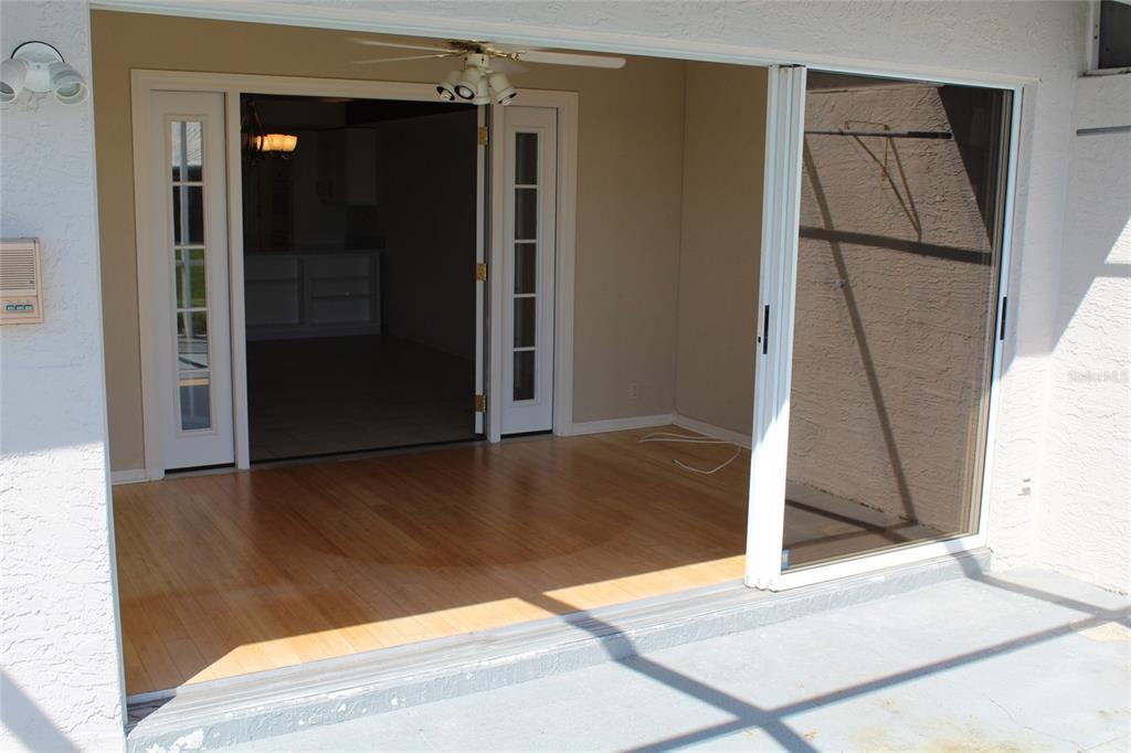 4155 BRITTANY LANE Unit: 22