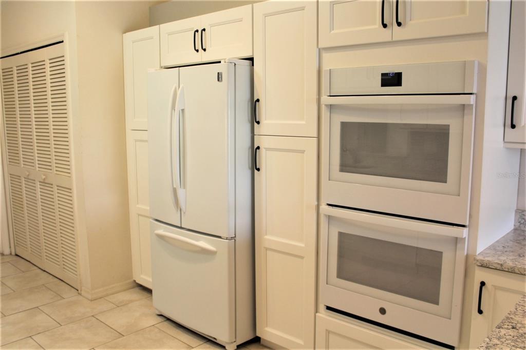4155 BRITTANY LANE Unit: 22
