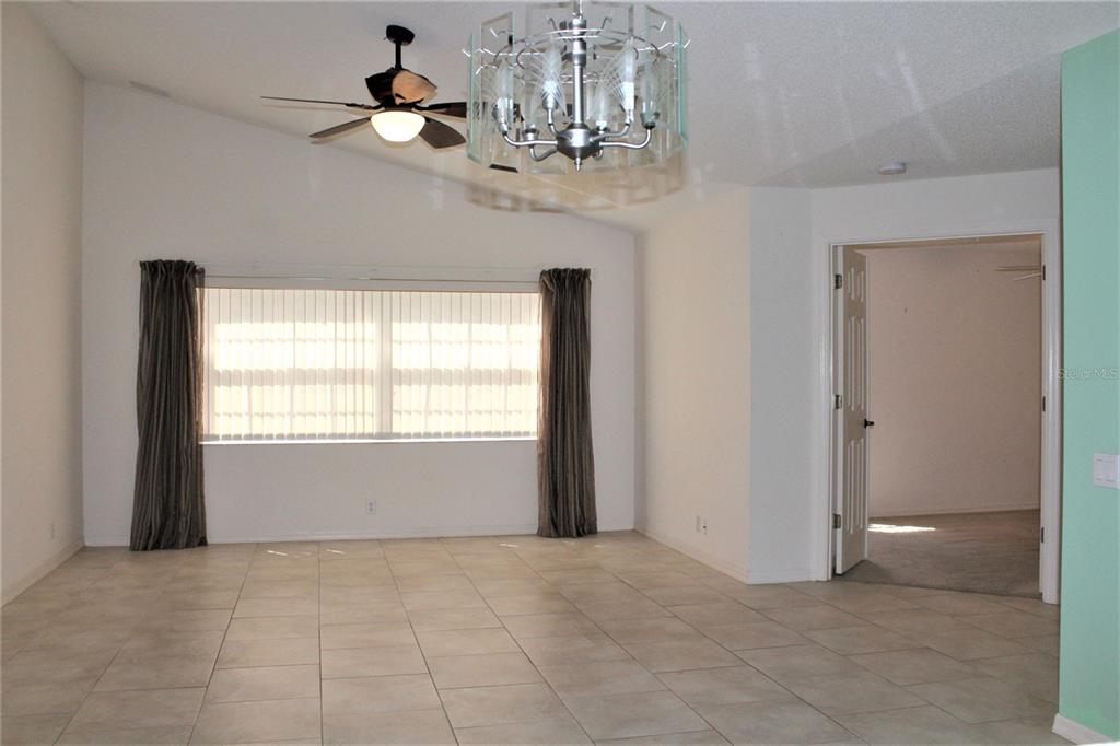 4155 BRITTANY LANE Unit: 22