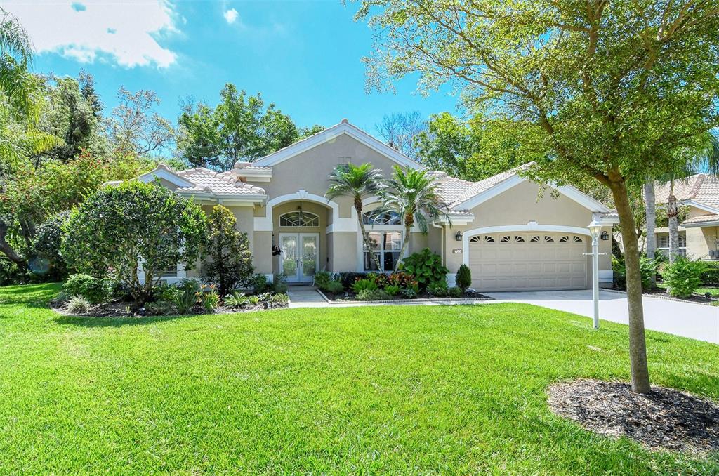 6752 HICKORY HAMMOCK CIRCLE