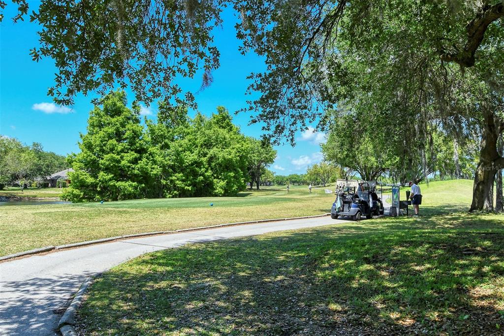 6752 HICKORY HAMMOCK CIRCLE