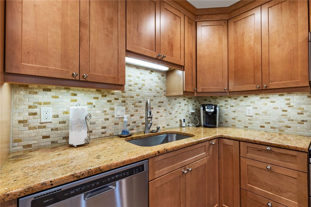 8625 MIDNIGHT PASS ROAD Unit: B104
