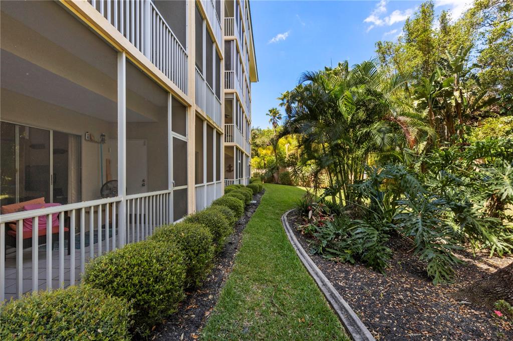 8625 MIDNIGHT PASS ROAD Unit: B104