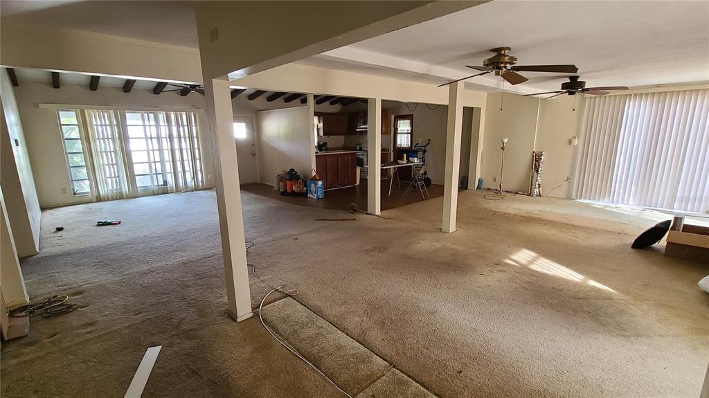 2512 JEFFERSON CIRCLE