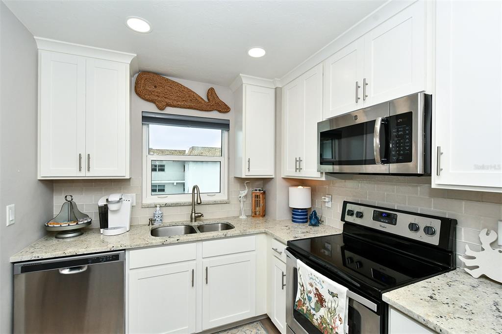 6727 MIDNIGHT PASS ROAD Unit: 308A
