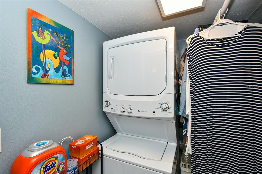 6727 MIDNIGHT PASS ROAD Unit: 308A