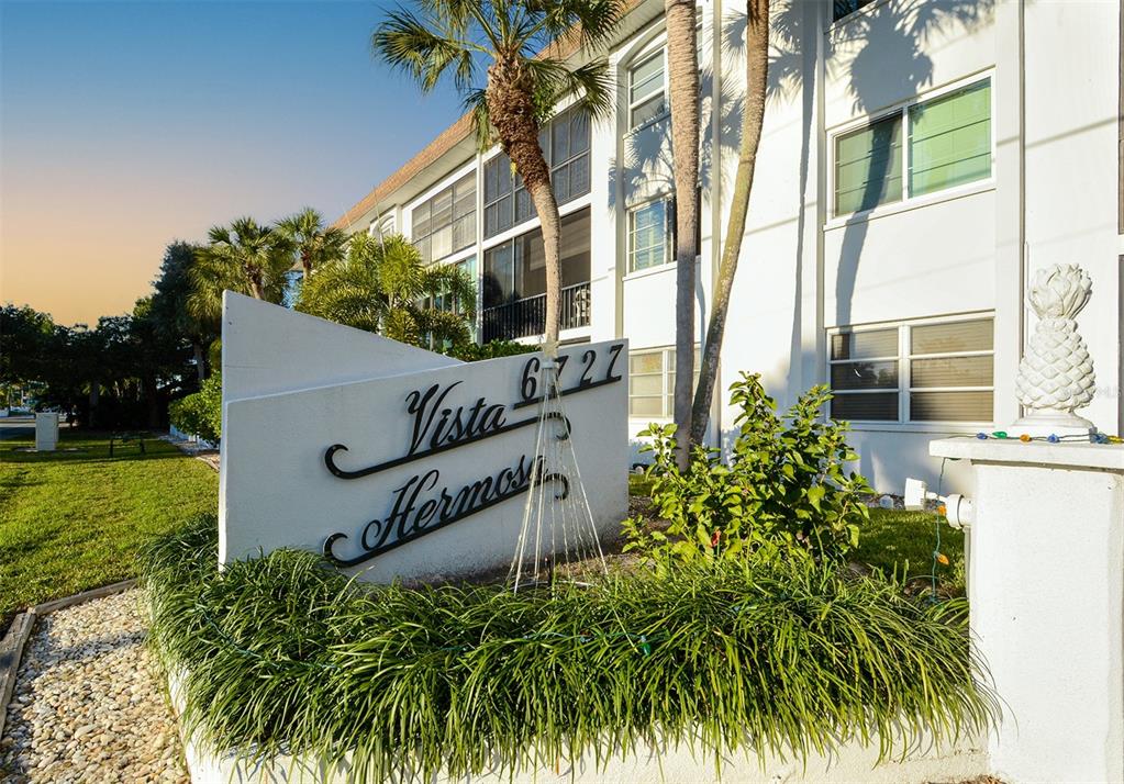 6727 MIDNIGHT PASS ROAD Unit: 308A