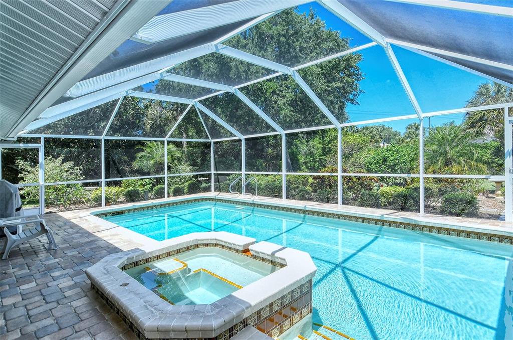 538 WARWICK DRIVE