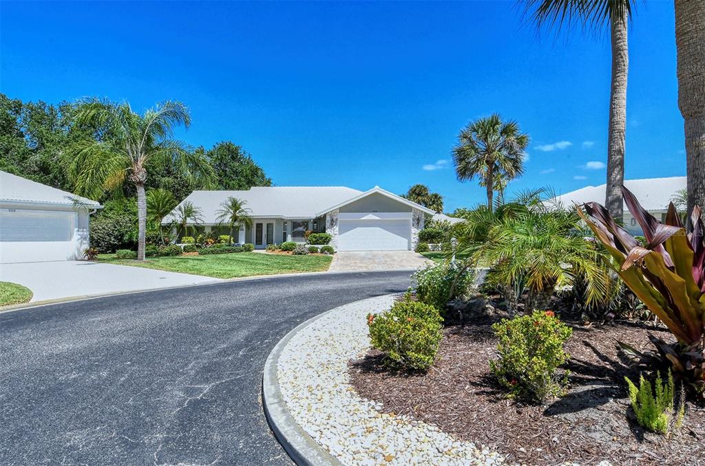 538 WARWICK DRIVE