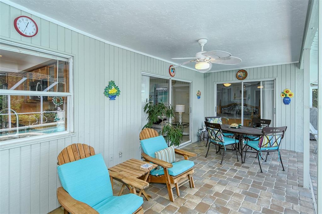 538 WARWICK DRIVE