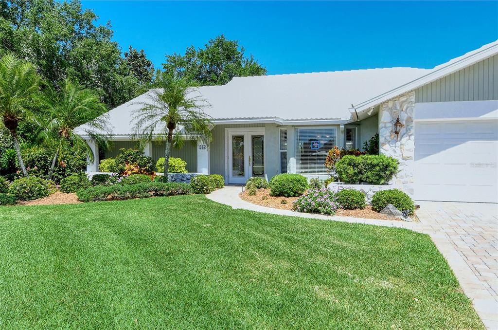 538 WARWICK DRIVE