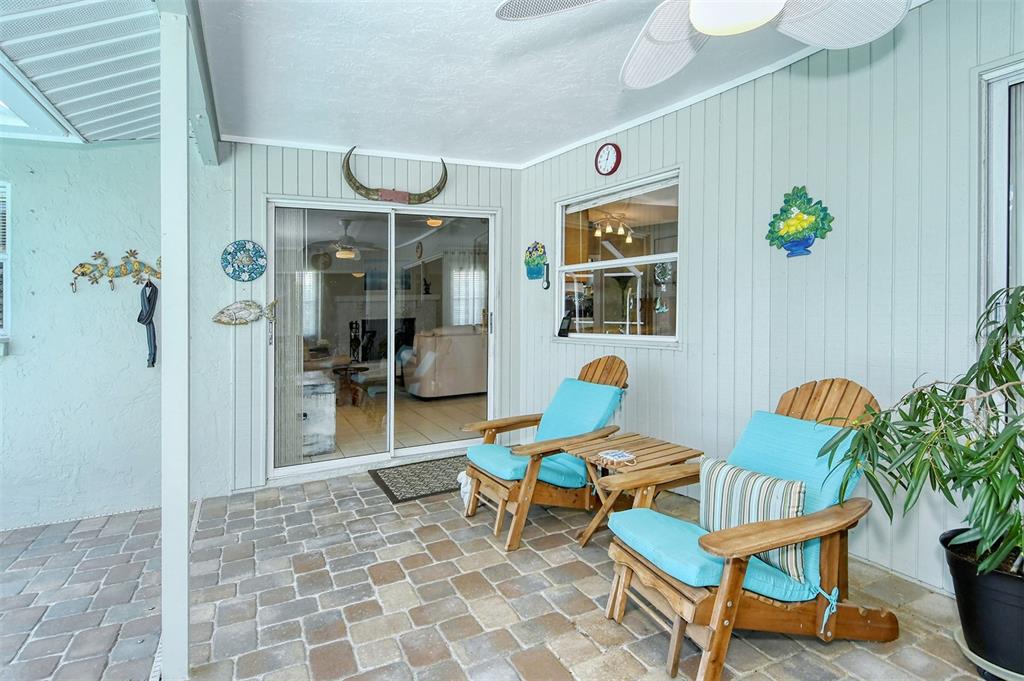 538 WARWICK DRIVE