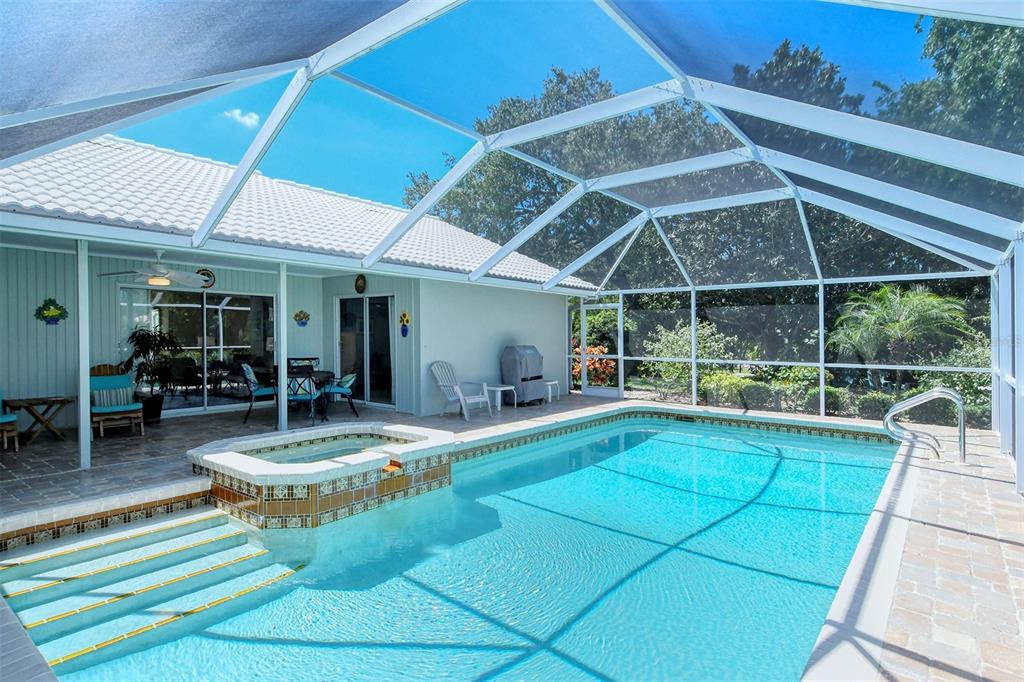 538 WARWICK DRIVE