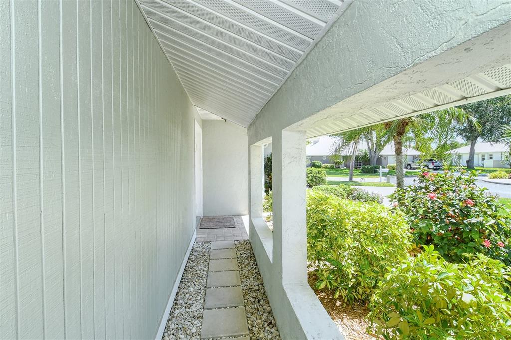 538 WARWICK DRIVE
