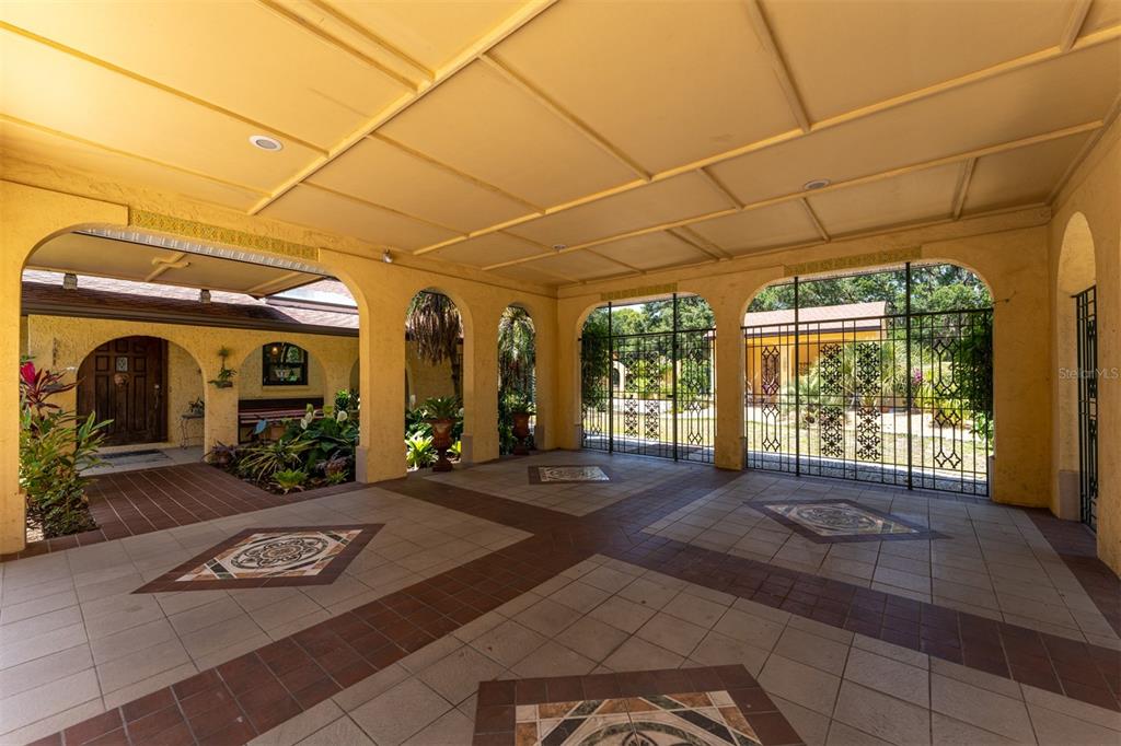 7254 BRIDLE PATH WAY