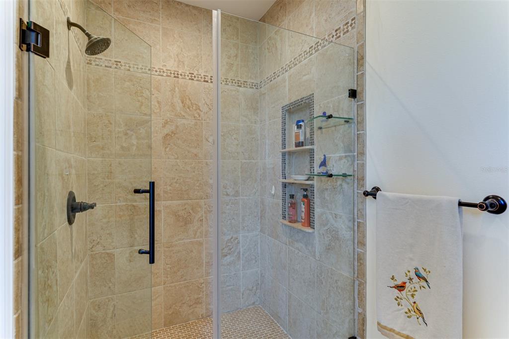 7254 BRIDLE PATH WAY