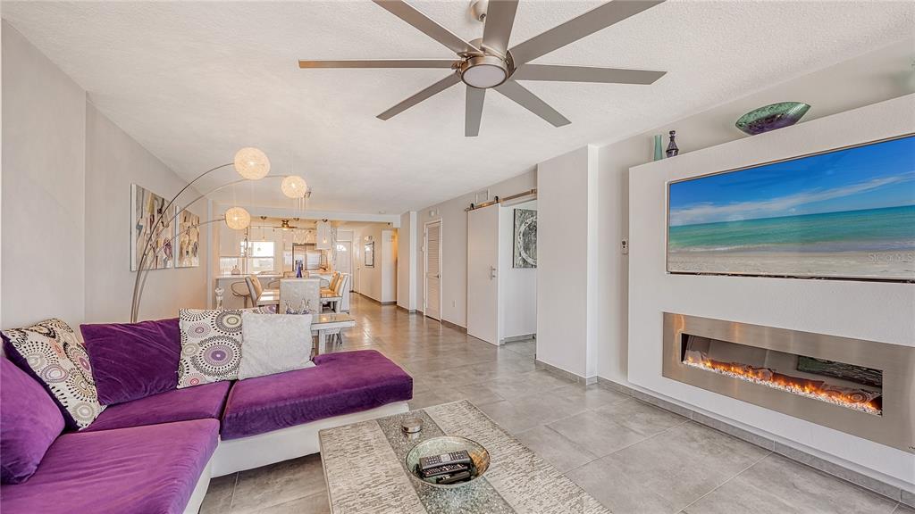 20 WHISPERING SANDS DRIVE Unit: 903