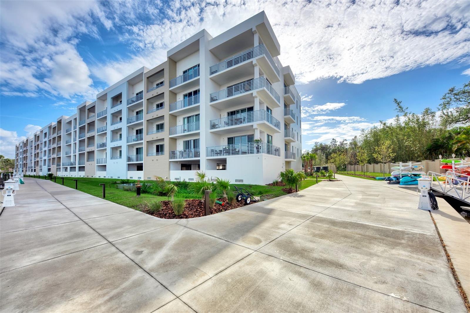1703 N TAMIAMI TRAIL Unit: B307
