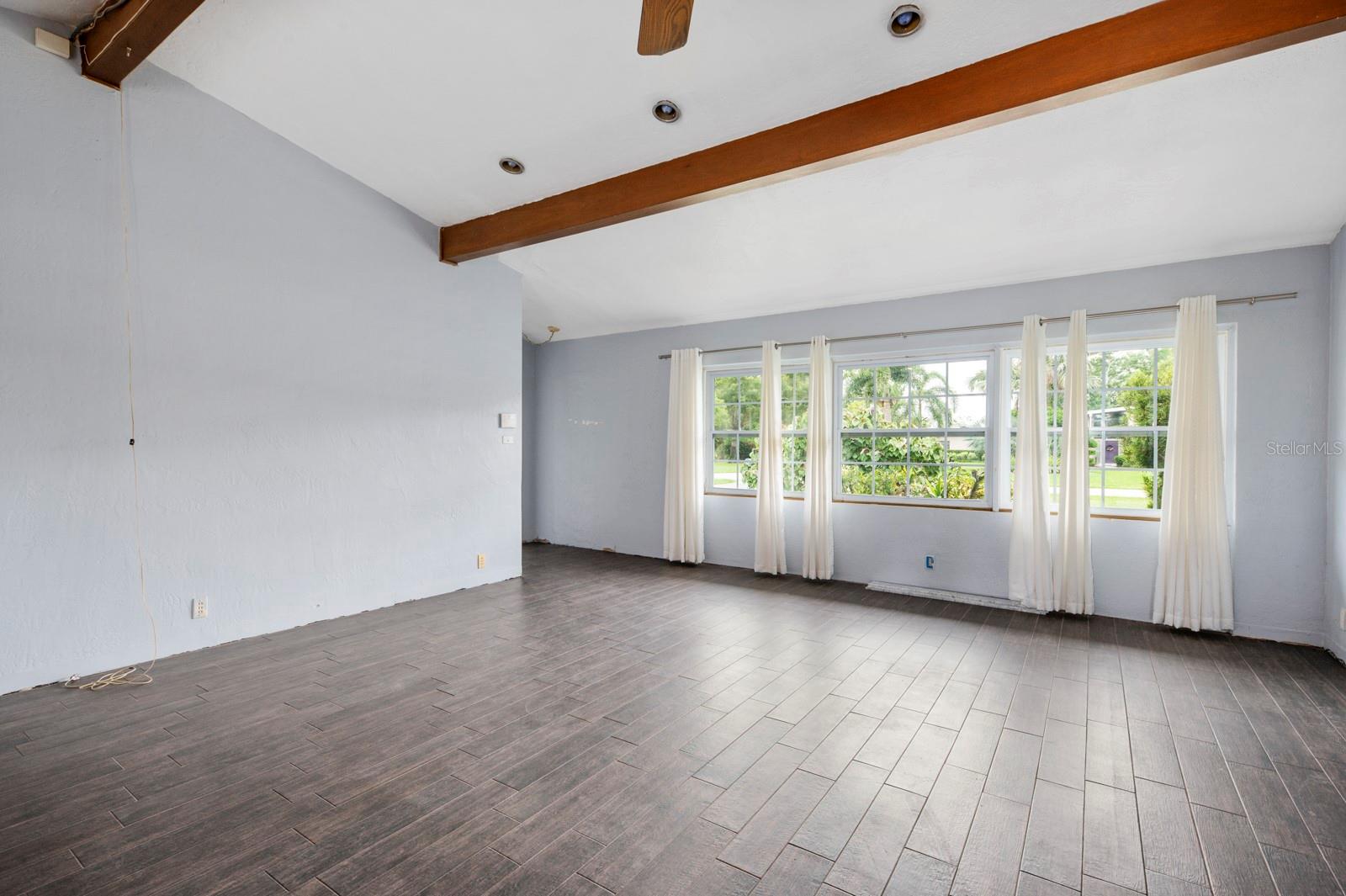 3831 E FOREST LAKE DRIVE