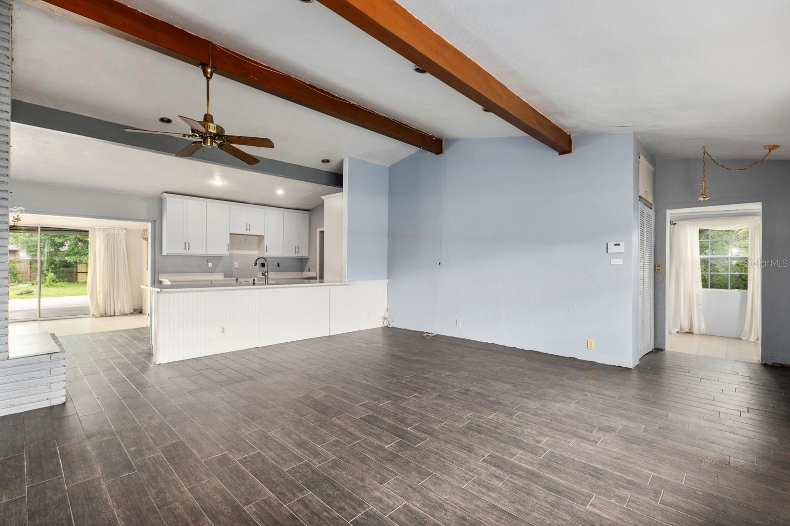 3831 E FOREST LAKE DRIVE