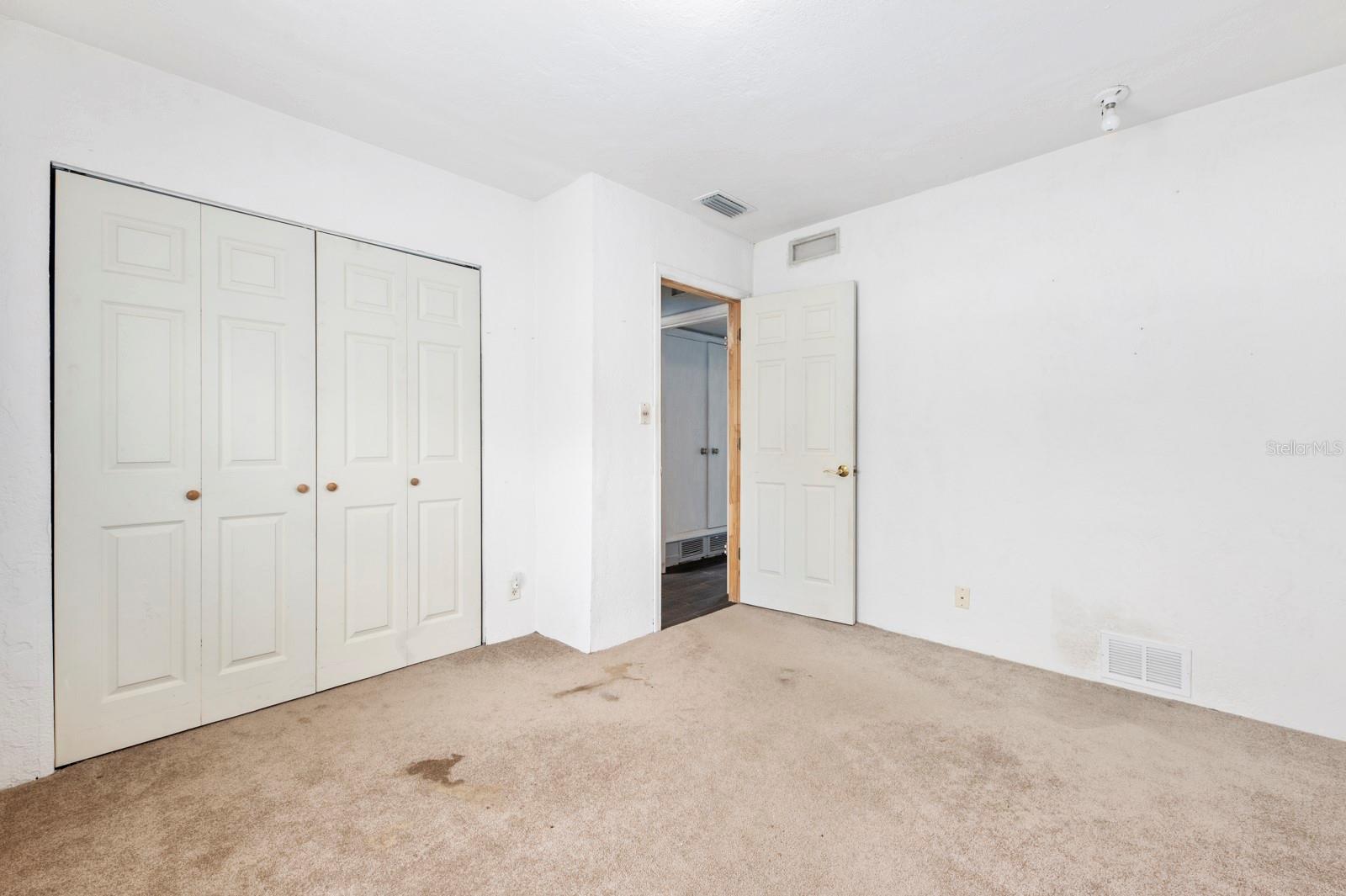 3831 E FOREST LAKE DRIVE