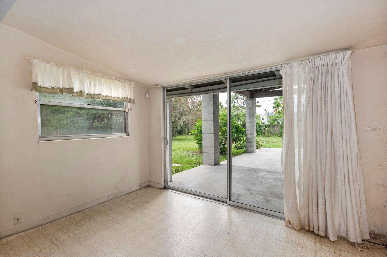 3831 E FOREST LAKE DRIVE