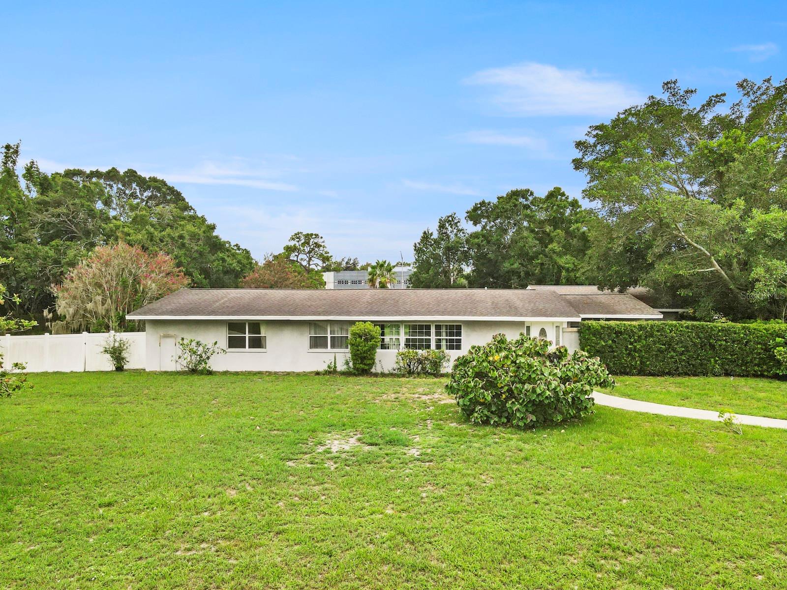 3831 E FOREST LAKE DRIVE