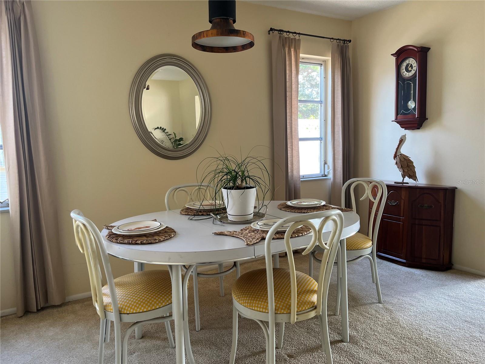 6201 GREEN VIEW DRIVE Unit: 130